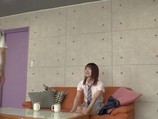 Hinako: girl & Naive Teen (18+) adult video clip b1