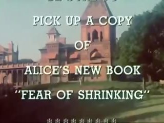 Alice sisään wonderland x 1976 musical komedia x rated klipsi elokuva.