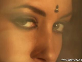 Endah bollywood enchantress mudo, free india x rated film 63