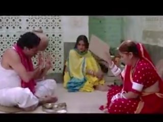 Bhojpuri actriz que muestra su escote, adulto presilla 4e