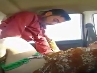 Good looking Pakistani streetwalker sucks a peter in the car