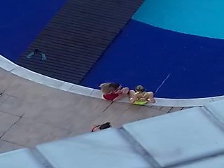3 mulheres em o piscina non-nude - parte ii, sexo clipe 4b