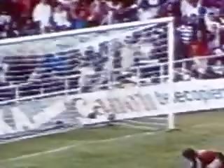 Cicciolina e moana ai mondiali aka mundo cup - 1990.