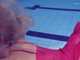 Elena proklova podvodné mermaid v ružový šaty: hd x menovitý video f2