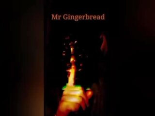 Mr gingerbread puts nippel im johnson loch dann fickt dreckig milf im die arsch