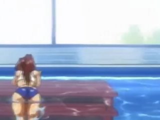 Kuradi sisse bassein splendid suur tist märg tussu kool noor naissoost täiskasvanud klamber