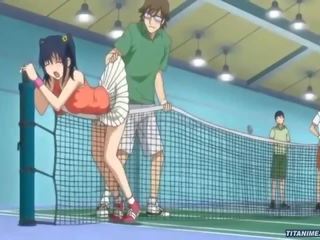 Een seksueel aroused tennis praktijk