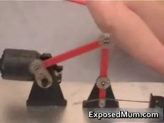 Realmommyexposed Mom Plays With Biggest Pump