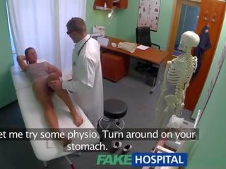 Fakehospital smutsiga momen jag skulle vilja knulla vuxen video- missbrukare blir körd av den doc