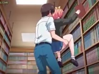 Tonårs animen studenten blir skruvad i bibliotek