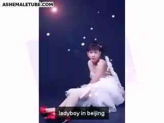 Asiatisk solo ladyboy slideshow