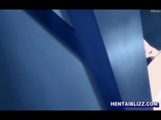 Abgekettet hentai mit muzzle wird zeigen es während wetpussy