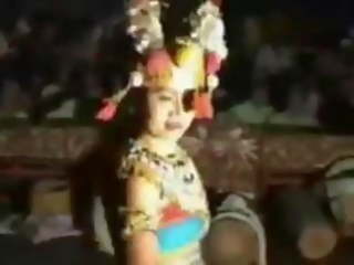 Bali staroveký enchanting provokatívne tanec 6