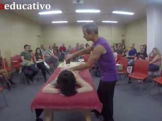 Clase nº1 de masaje erótico anala